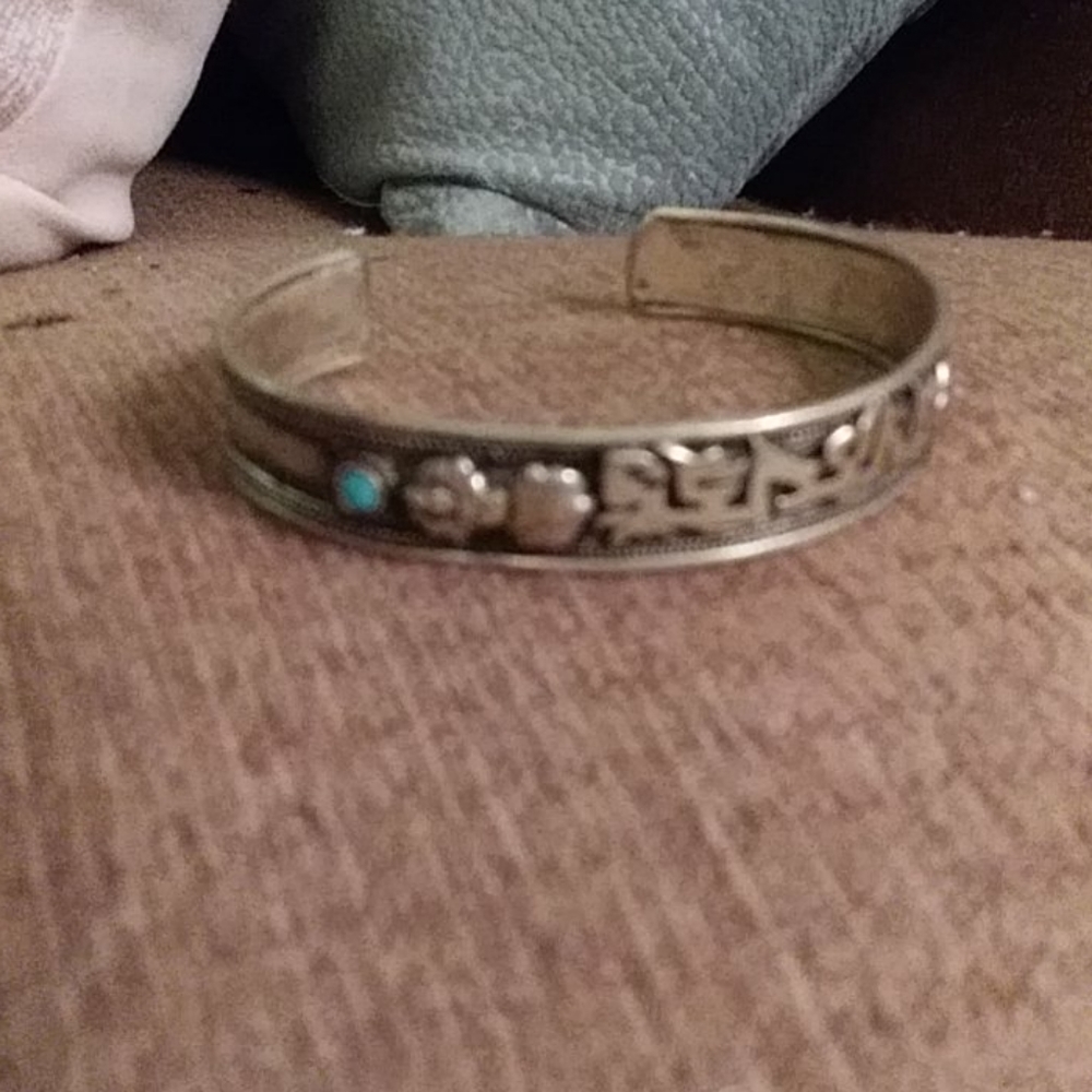 Silver braclet